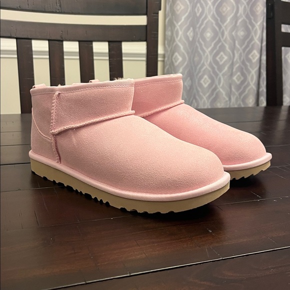 Ugg Classic Ultra Mini Dazzle Boots new pink Big Girls Youth Size 5